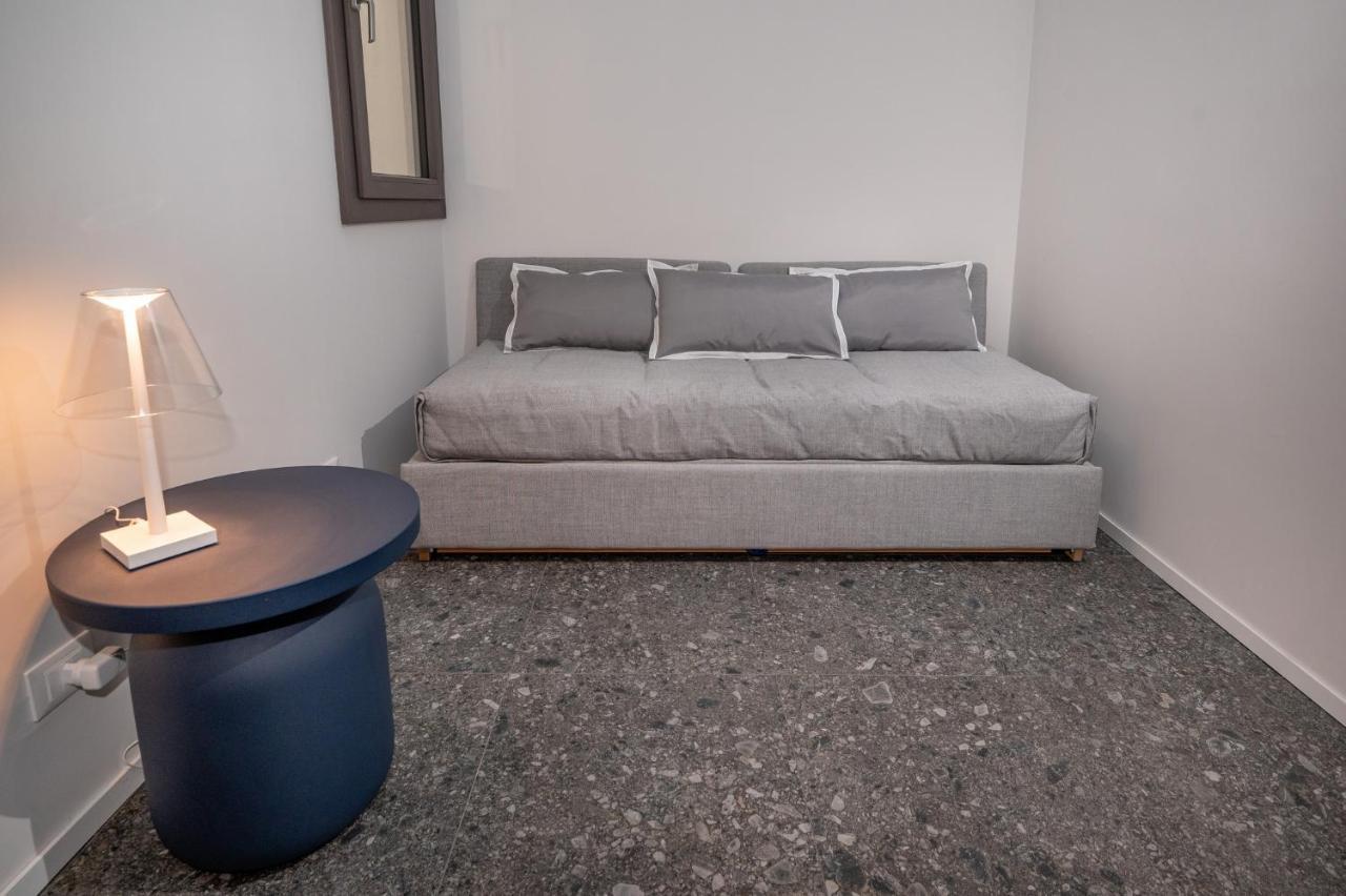 Bed 10.5 - Design Suite Castellammare del Golfo Exterior photo